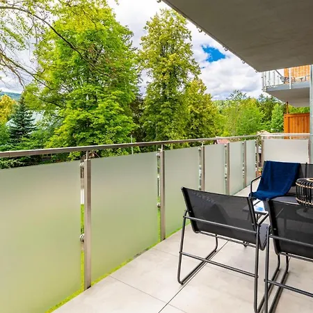 Stone Hill Sunrise Апартаменты Шклярска-Поремба