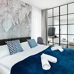 Stone Hill Sunrise Apartamento